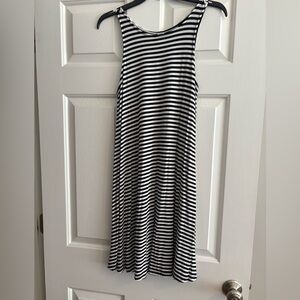 Old Navy Black and White Striped Dress